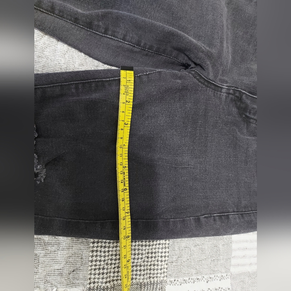 Guess jeans and shirt - Picture 12 of 15